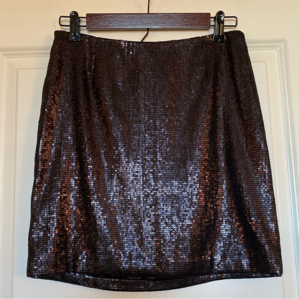 Black Sequin Skirt ✨ White House Black Market | size 0 | WHBM